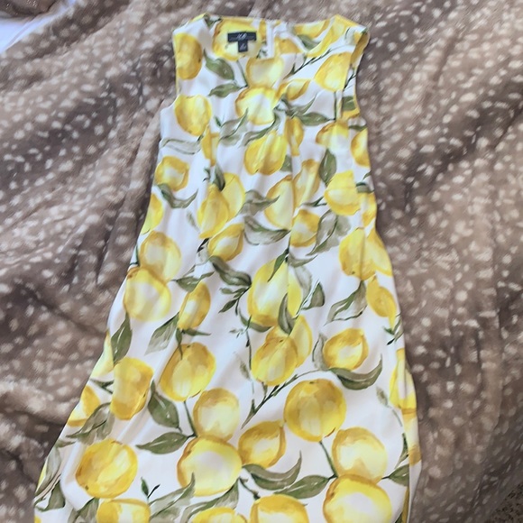 AGB Dresses & Skirts - Woman’s dress